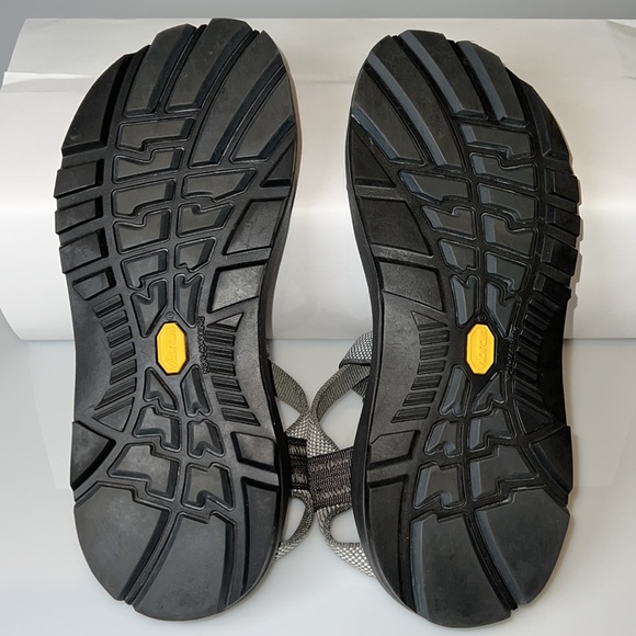 Almost New Gray Strap Chaco Z/2 Womens Sandals - Size 8 MADE IN USA - Picture 4 of 15